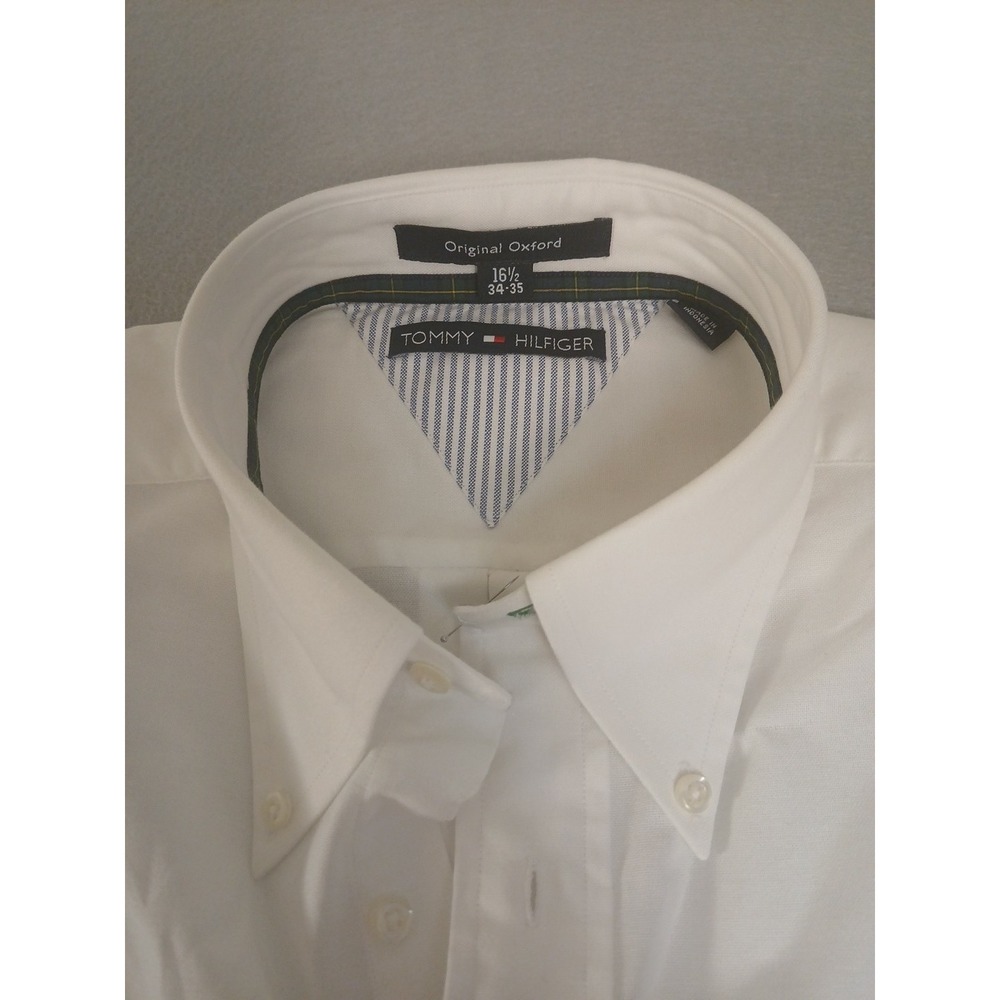 Vintage '90's Tommy Hilfiger White Button Down Shirt Size 16.5-34/35 Lion Crest - Picture 4 of 8